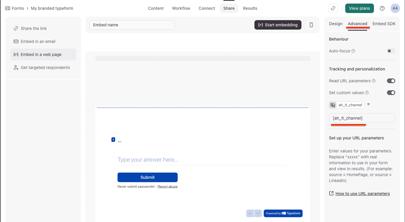 Advanced tab in the Share panel showing Tracking and personalization with Read URL parameters and Set custom values enabled